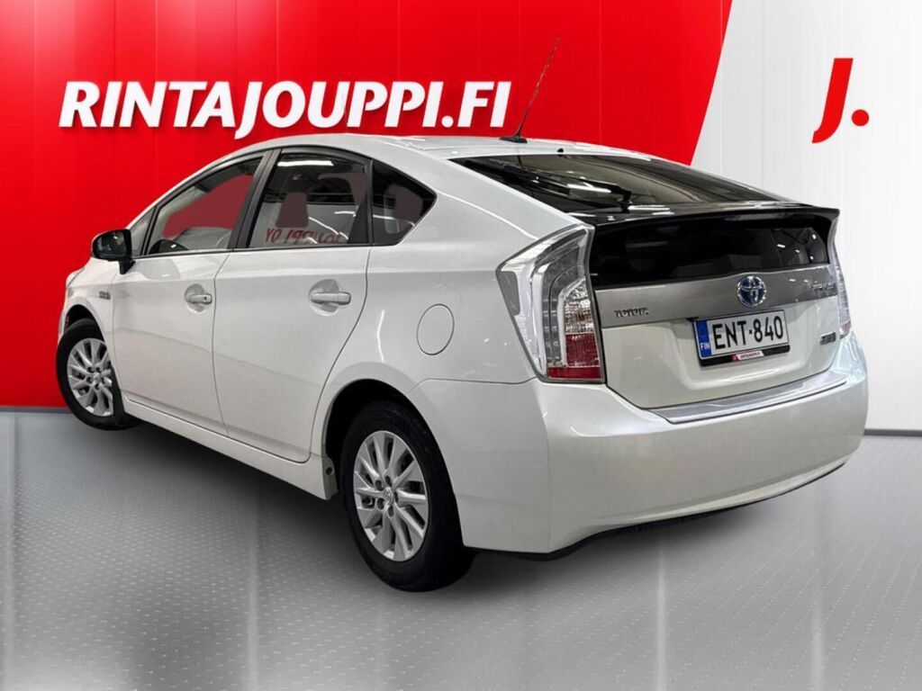 Toyota Prius PHEV 2015 Valkoinen