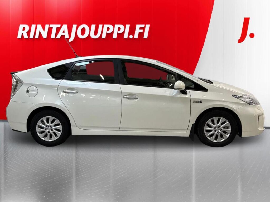 Toyota Prius PHEV 2015 Valkoinen