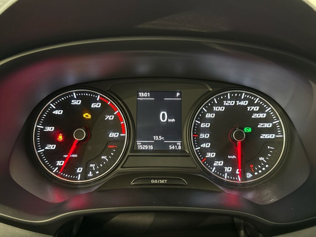 Seat Leon 2015 Sininen