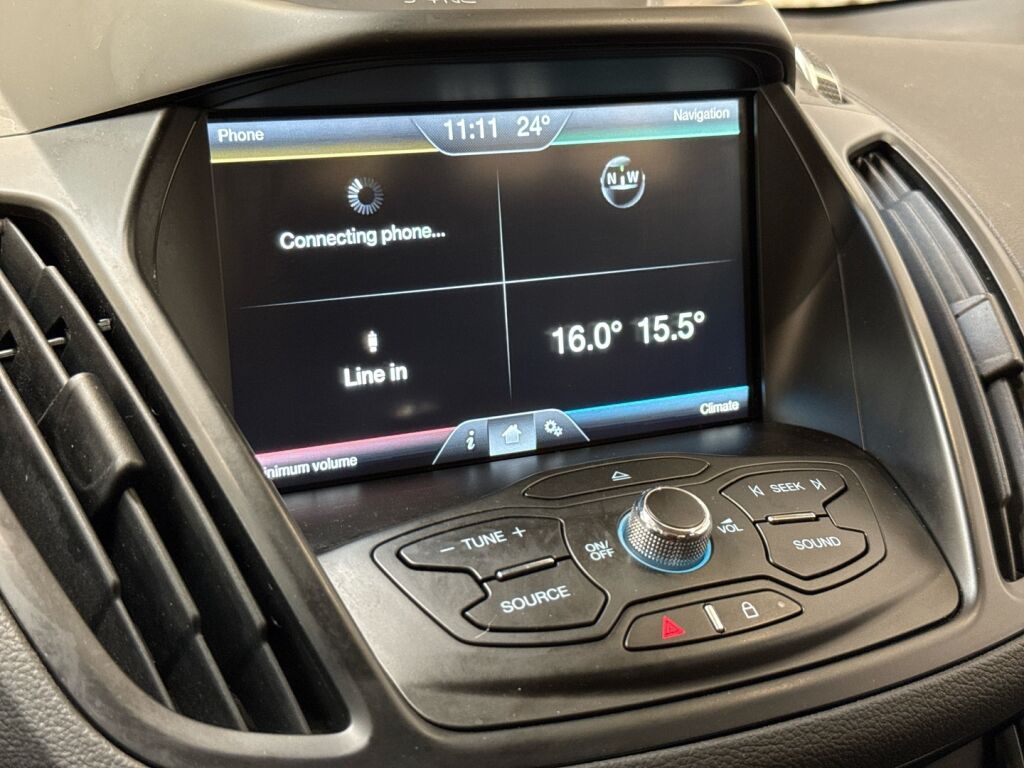 Ford Kuga 2016 Valkoinen