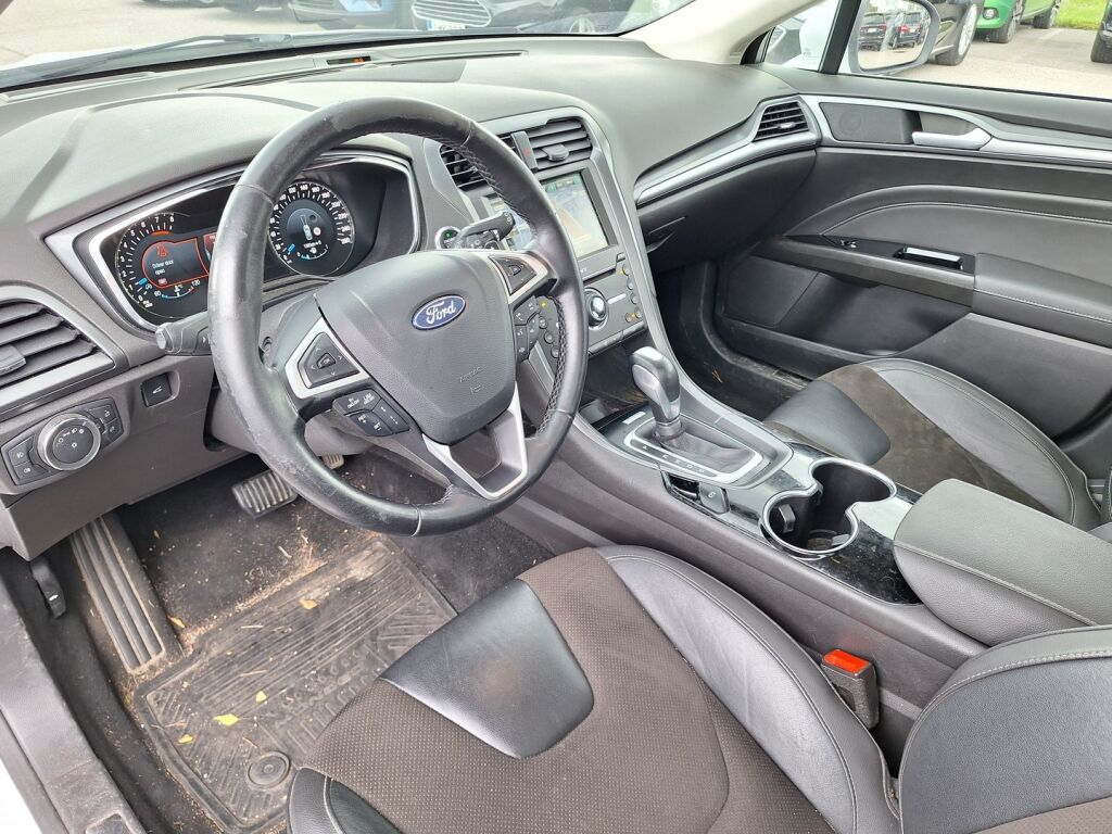 Ford Mondeo 2016 Valkoinen