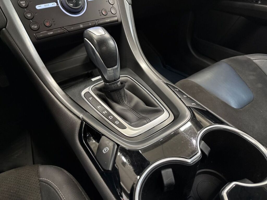 Ford Mondeo 2016 Valkoinen