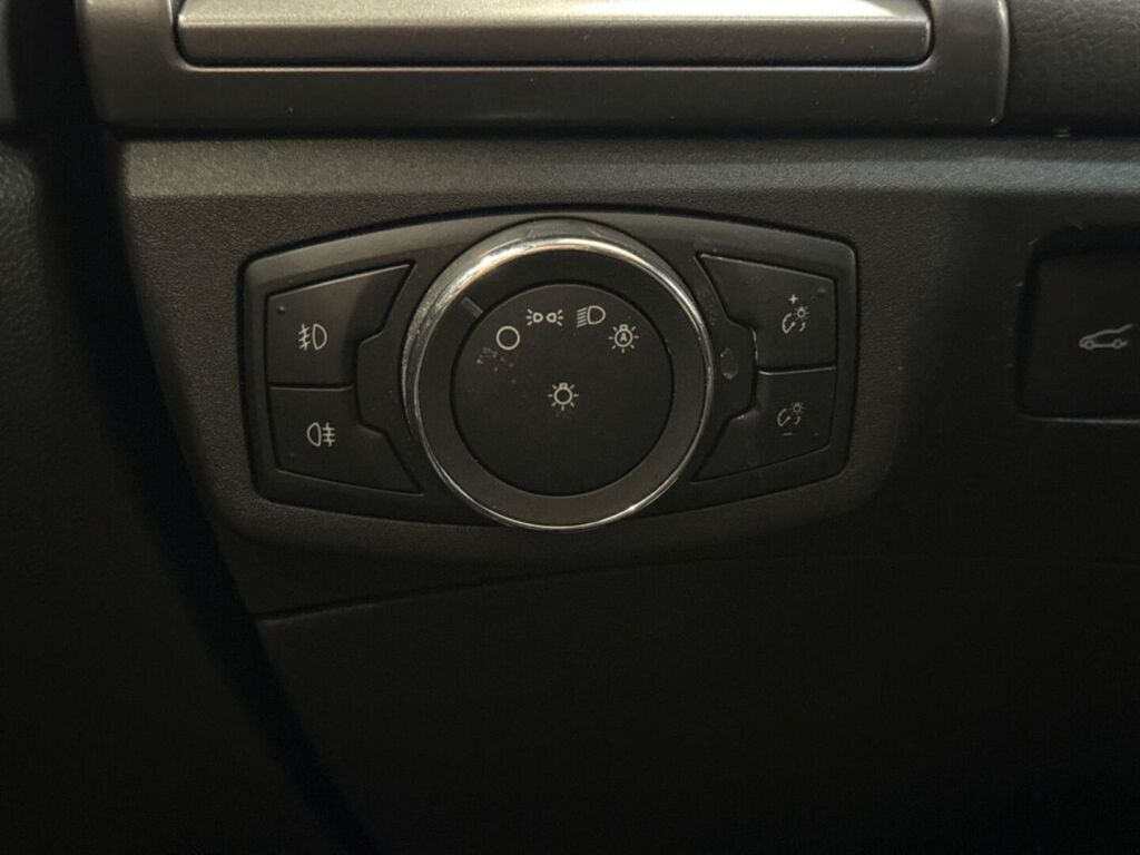 Ford Mondeo 2016 Valkoinen