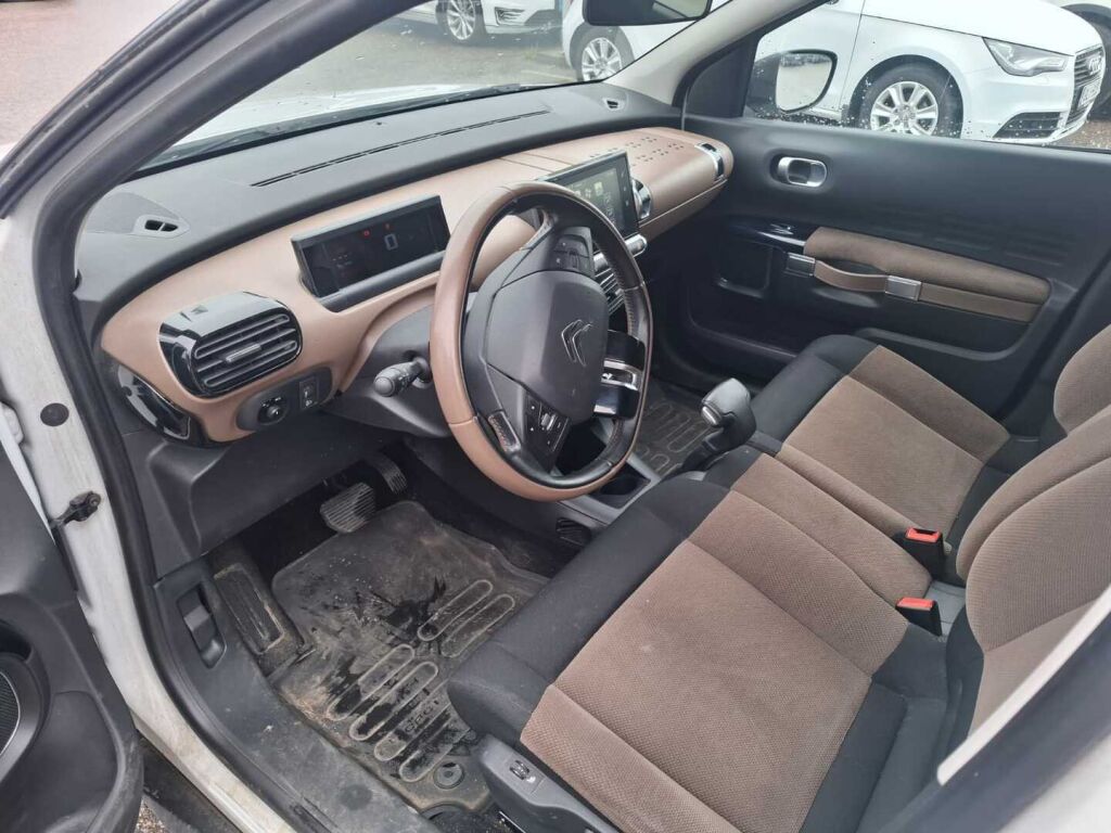 Citroen C4 Cactus 2015 Valkoinen