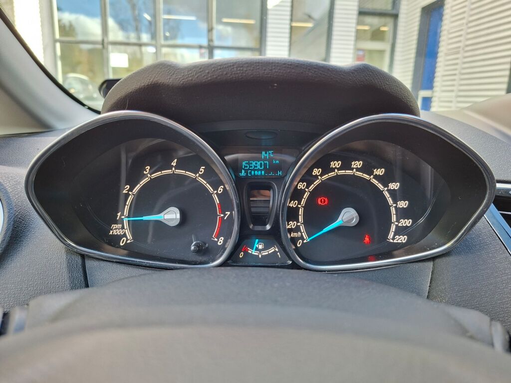 Ford Fiesta 2016 Valkoinen