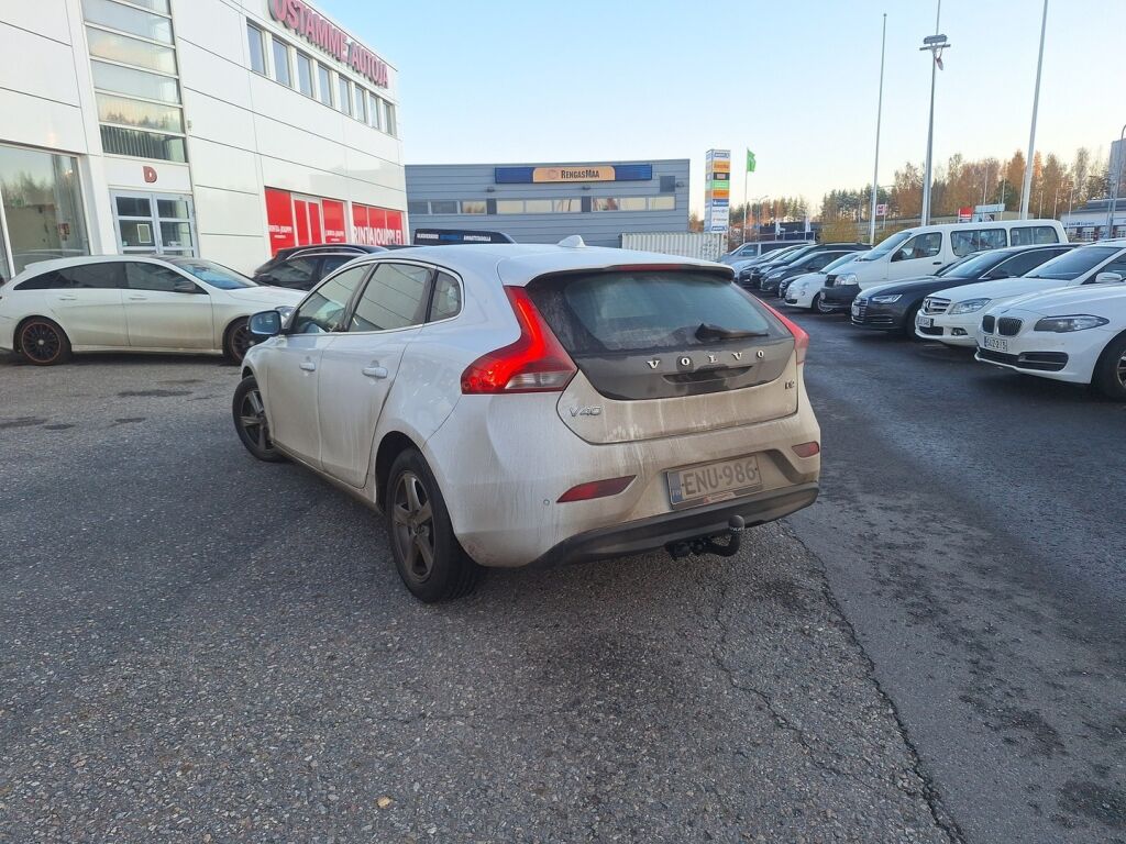Volvo V40 2016 Valkoinen