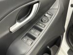 Hyundai i30 Wagon 2018 Valkoinen