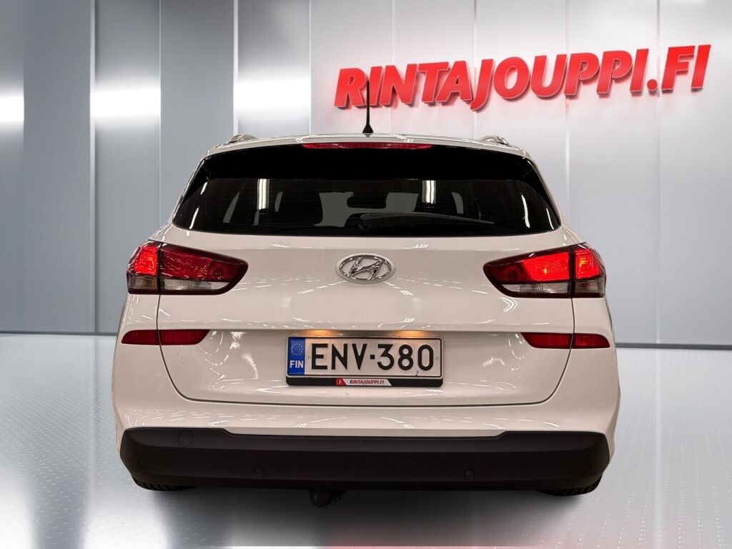 Hyundai i30 Wagon 2018 Valkoinen
