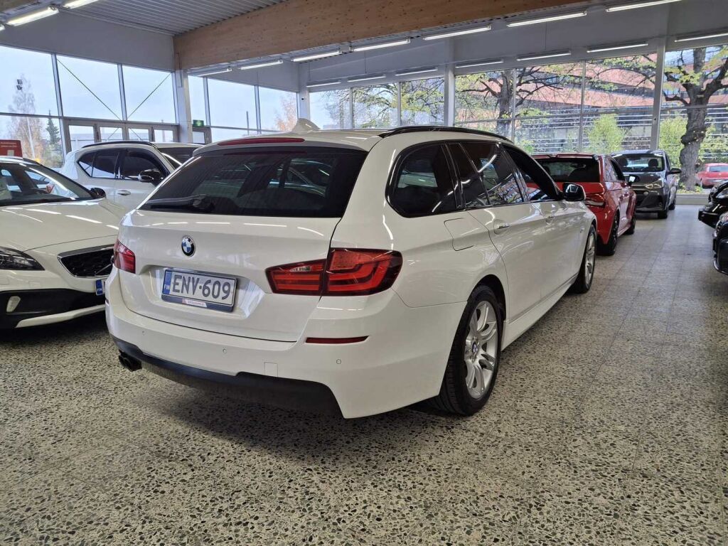 BMW 530 2011 Valkoinen