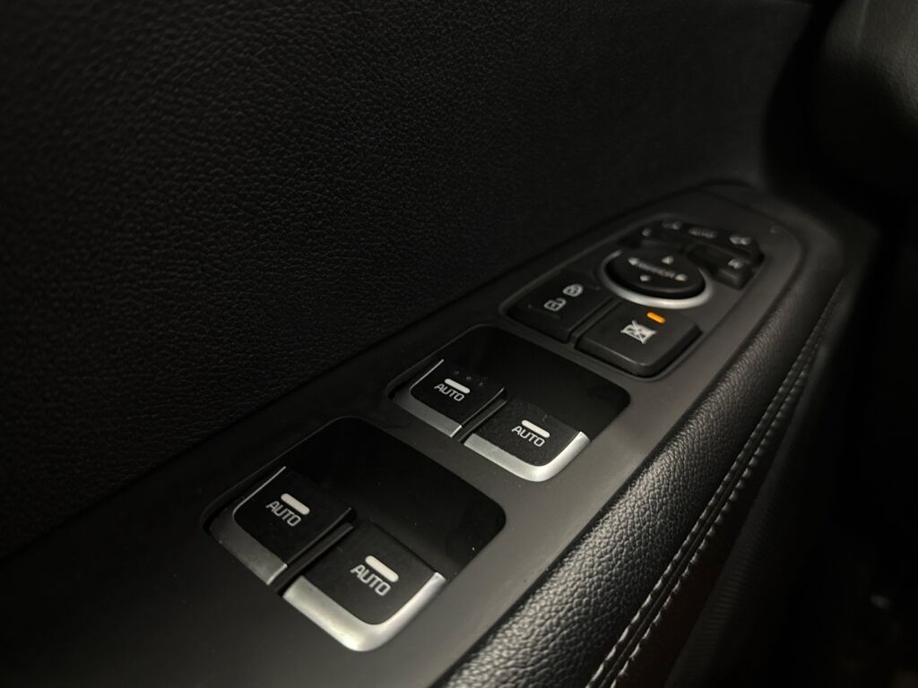 Kia Sorento 2016 Harmaa