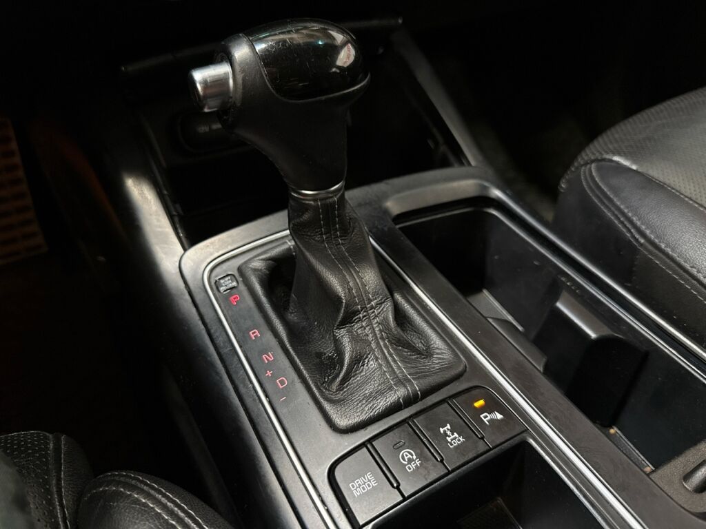 Kia Sorento 2016 Harmaa