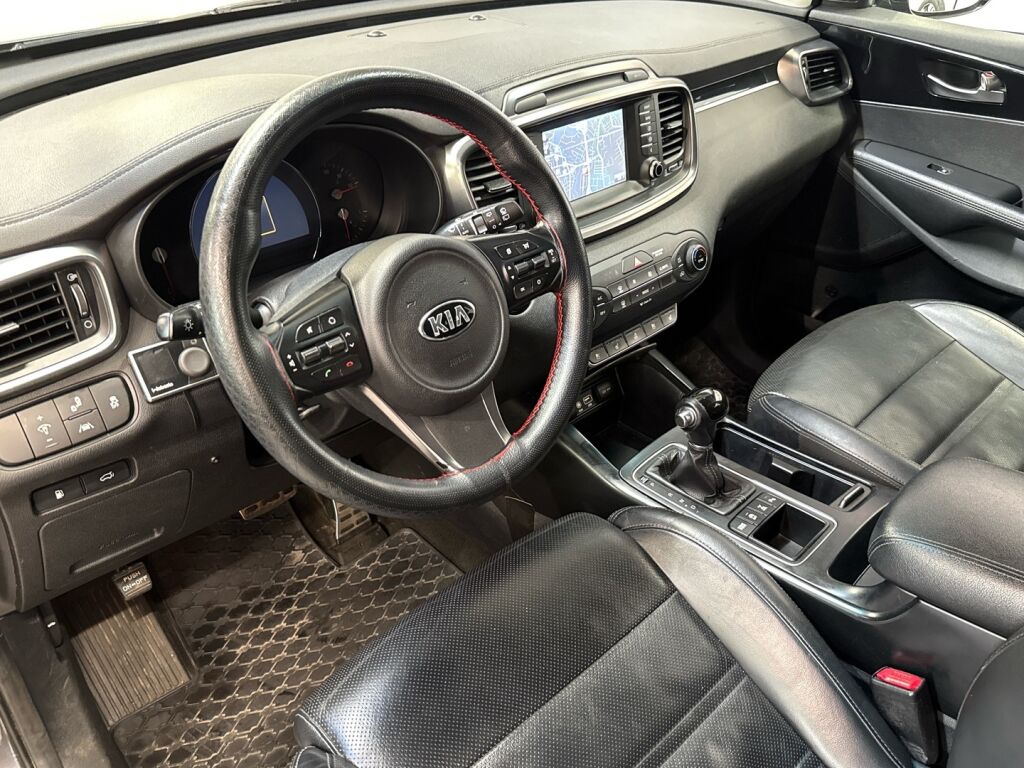 Kia Sorento 2016 Harmaa