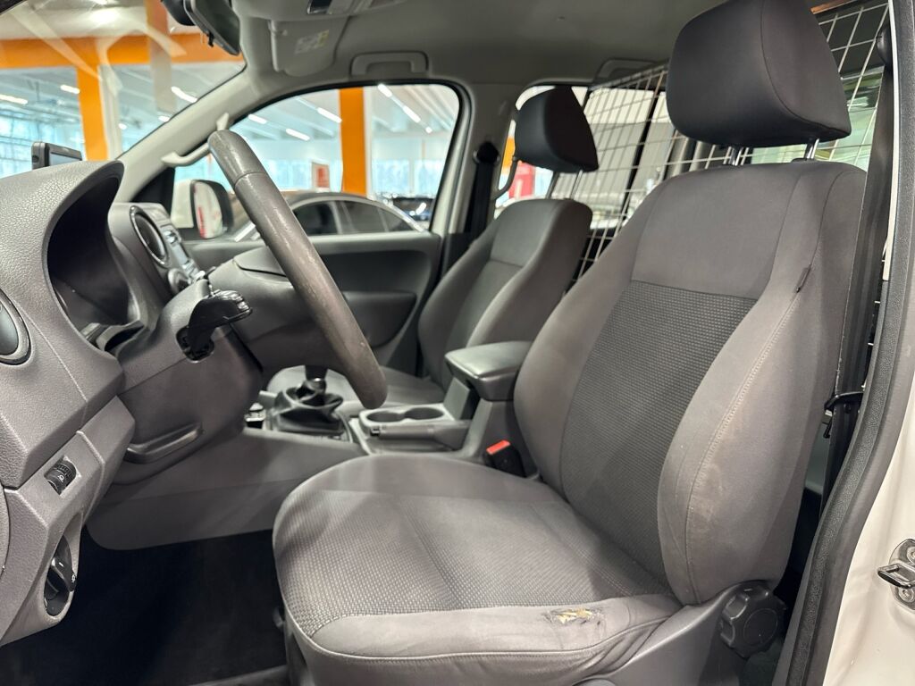 Volkswagen Amarok 2015 Valkoinen