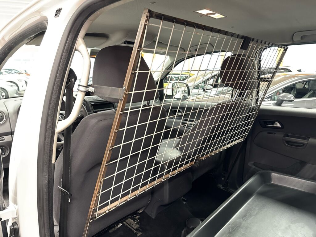 Volkswagen Amarok 2015 Valkoinen