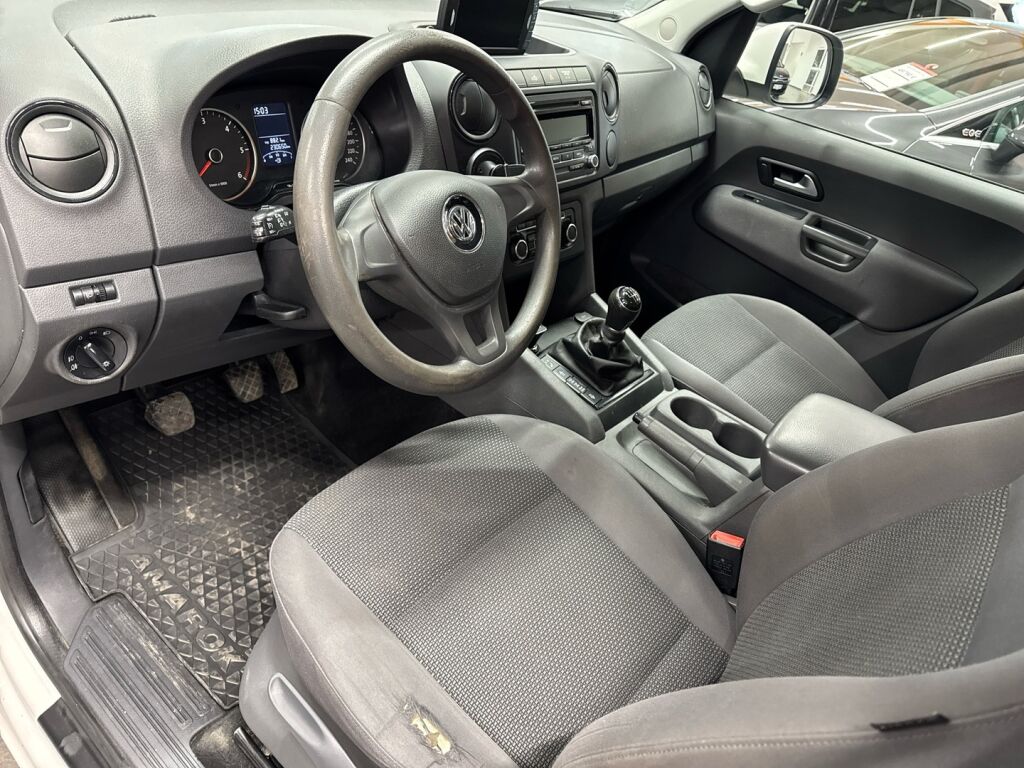 Volkswagen Amarok 2015 Valkoinen