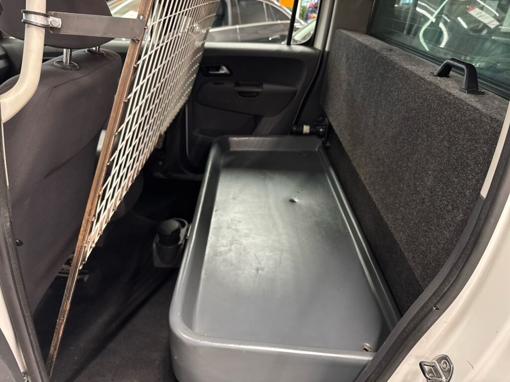 Volkswagen Amarok 2015 Valkoinen