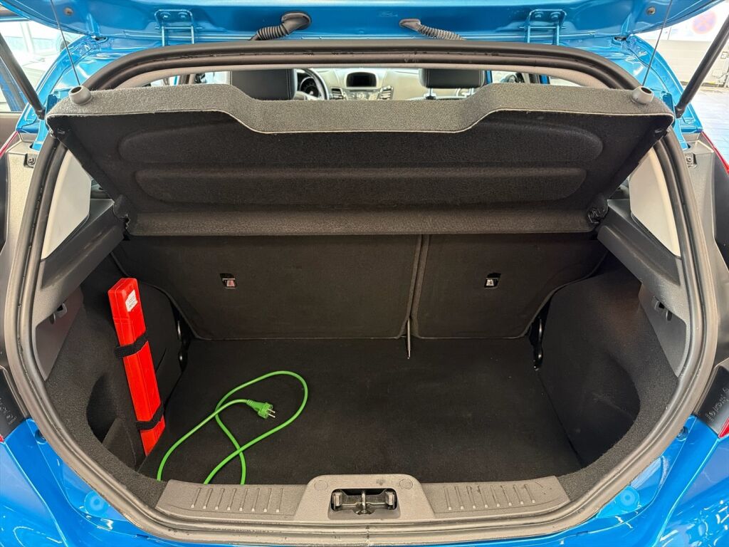 Ford Fiesta 2016 Sininen