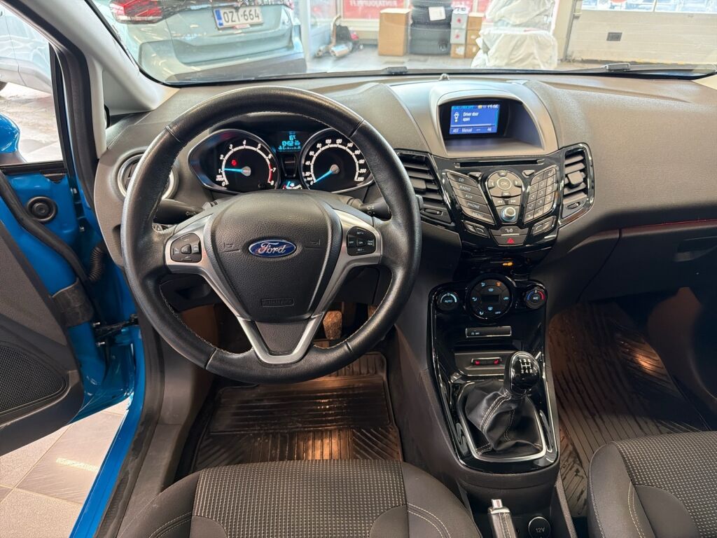 Ford Fiesta 2016 Sininen