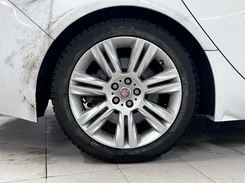 Jaguar XF 2015 Valkoinen