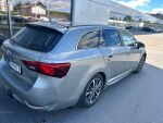 Toyota Avensis 2015 Harmaa
