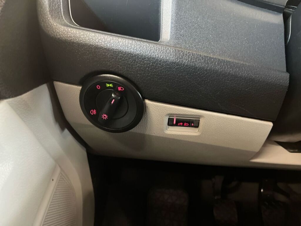 Volkswagen Transporter 2016 Valkoinen