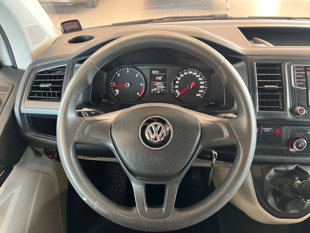Volkswagen Transporter 2016 Valkoinen