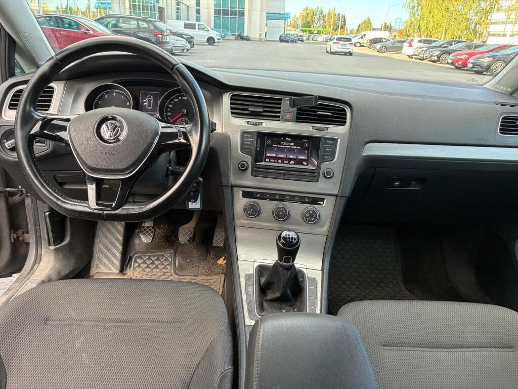 Volkswagen Golf 2016 Harmaa