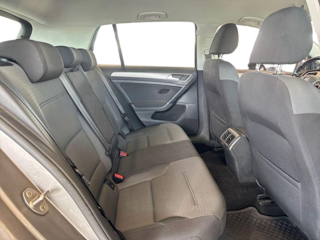 Volkswagen Golf 2016 Harmaa