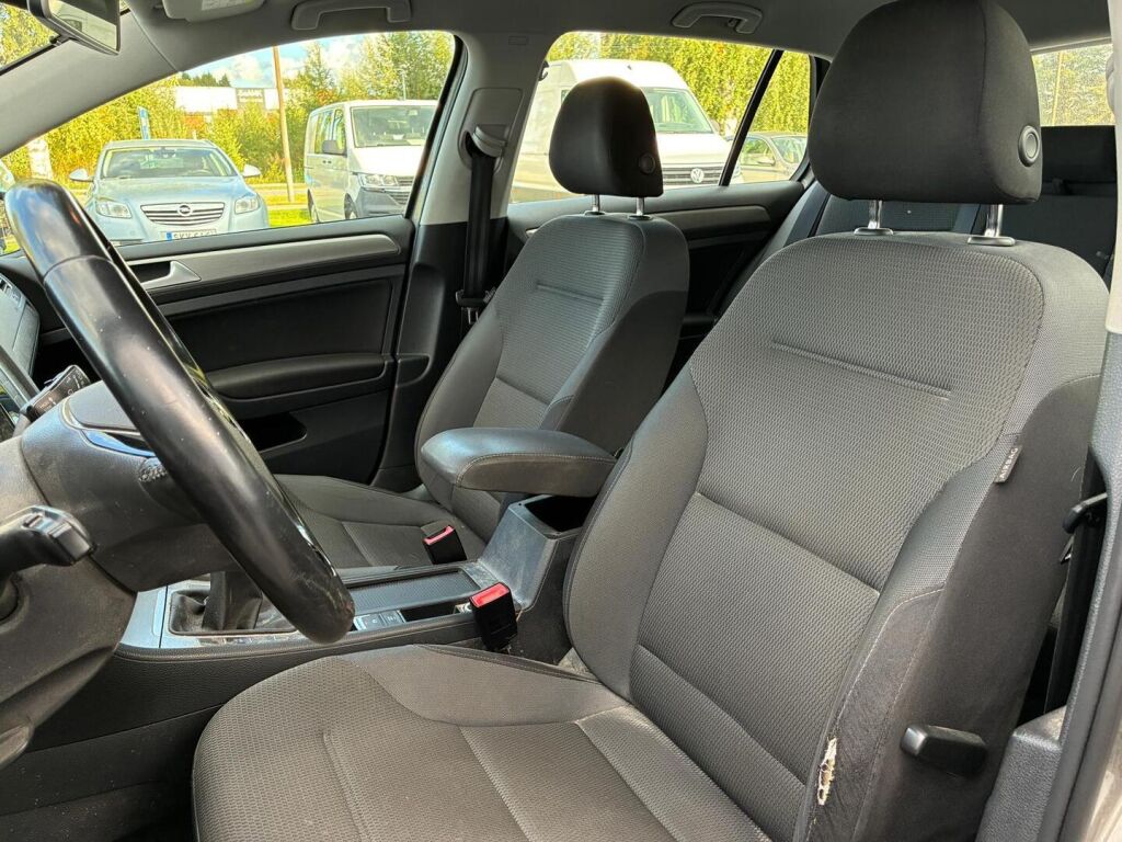 Volkswagen Golf 2016 Harmaa