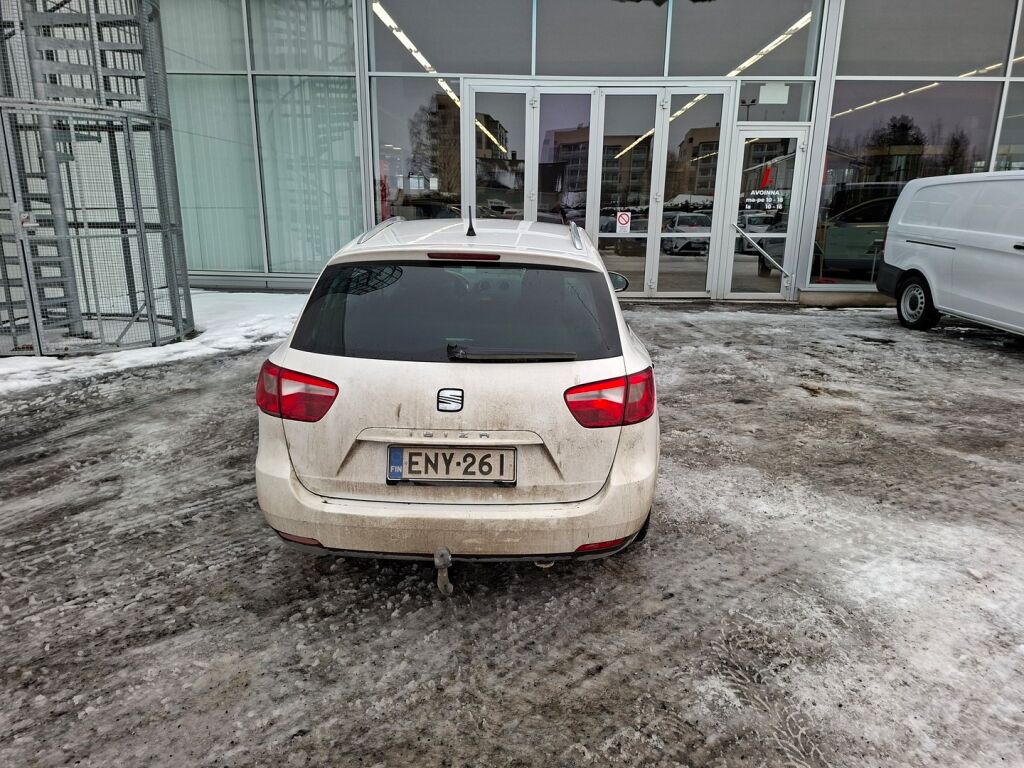 Seat Ibiza ST 2012 Valkoinen