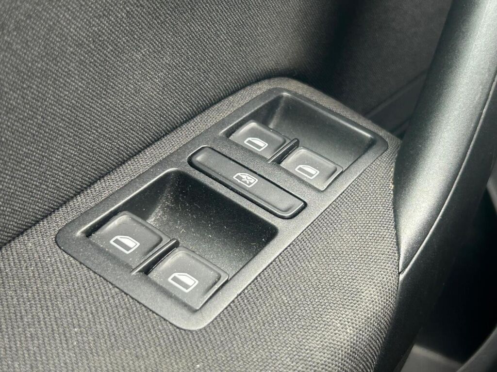 Volkswagen Polo 2014 Harmaa