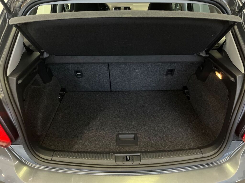 Volkswagen Polo 2014 Harmaa