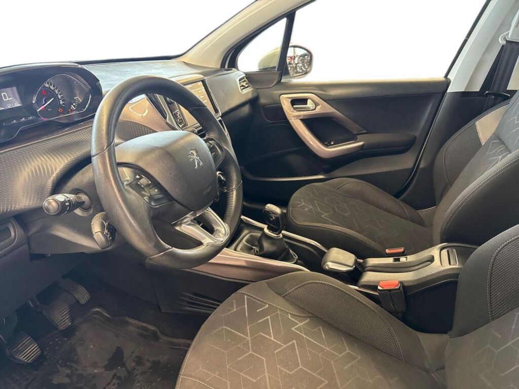 Peugeot 2008 2014 Valkoinen