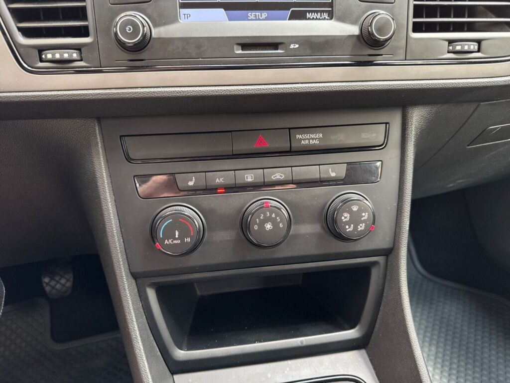 Seat Leon ST 2014 Harmaa