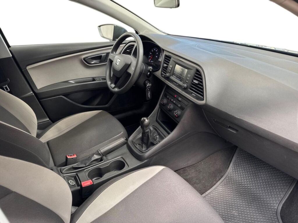 Seat Leon ST 2014 Harmaa