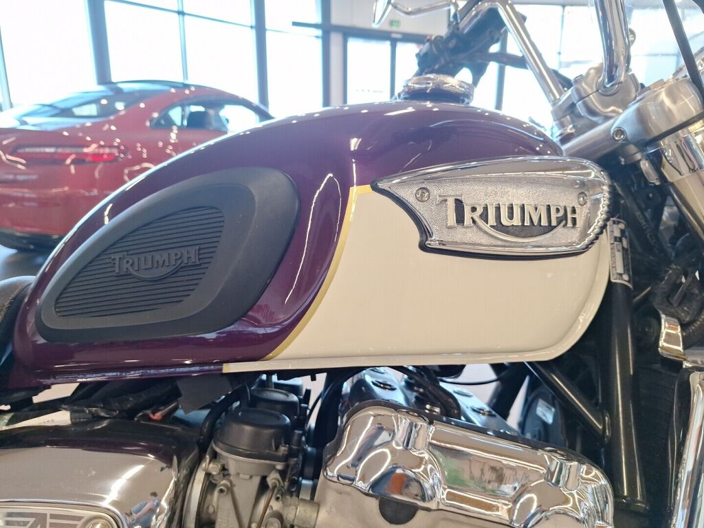 Triumph Adventure 1998 