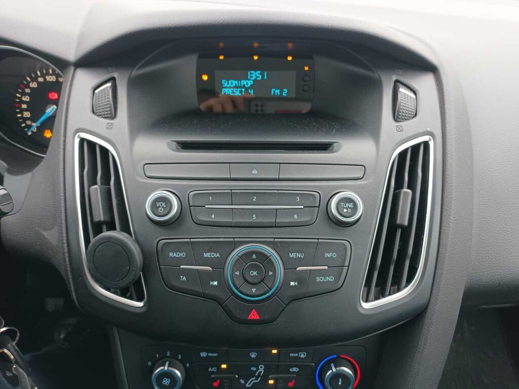 Ford Focus 2015 Sininen