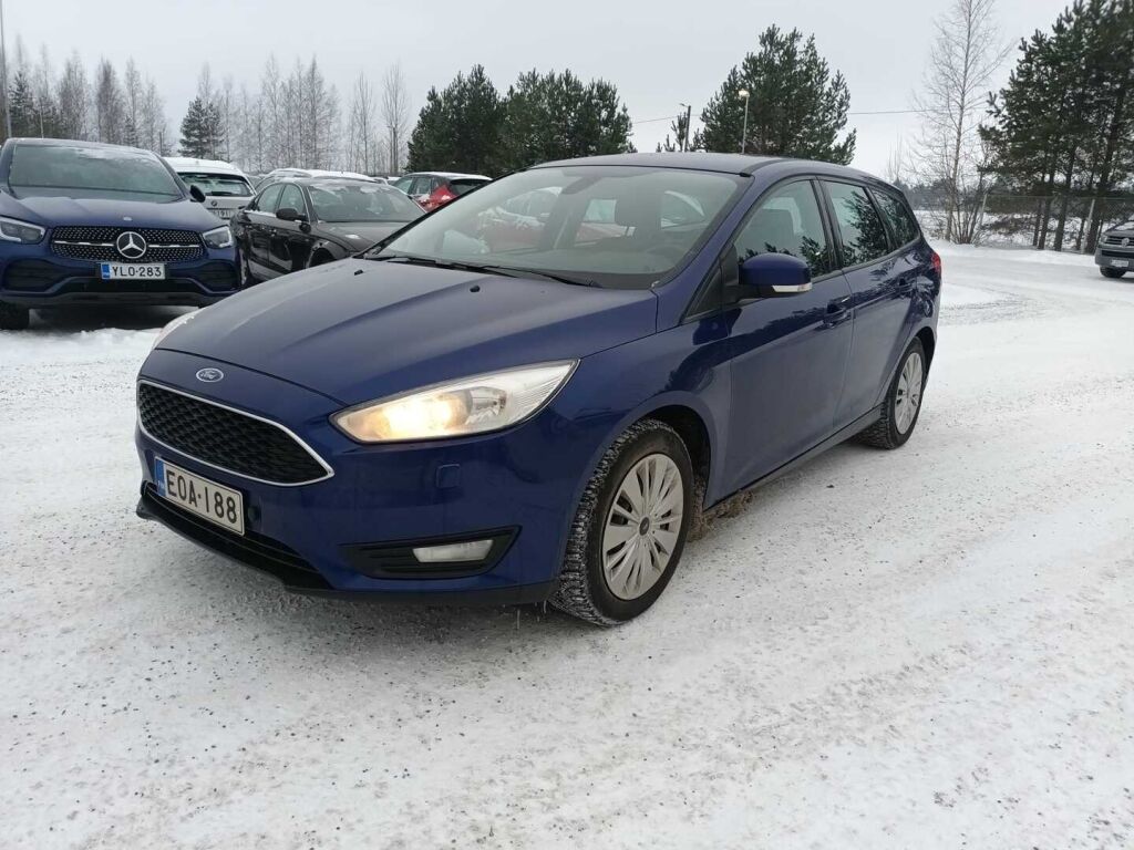 Ford Focus 2015 Sininen