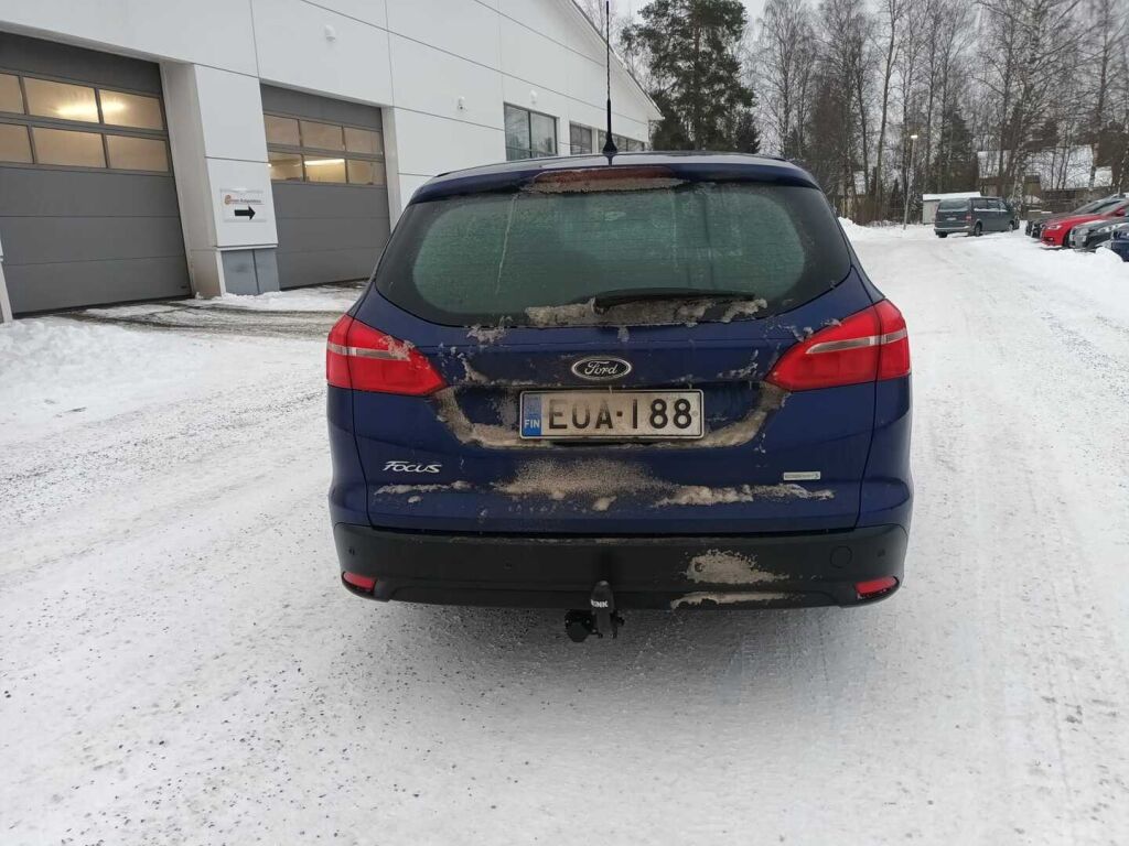 Ford Focus 2015 Sininen