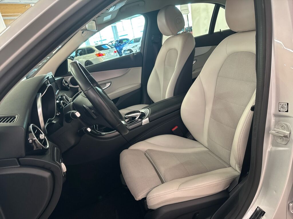 Mercedes-Benz C 2016 Harmaa