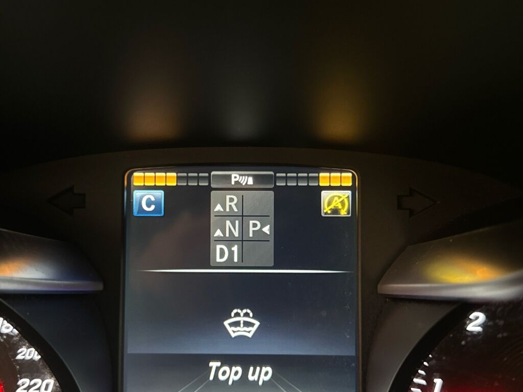 Mercedes-Benz C 2016 Harmaa