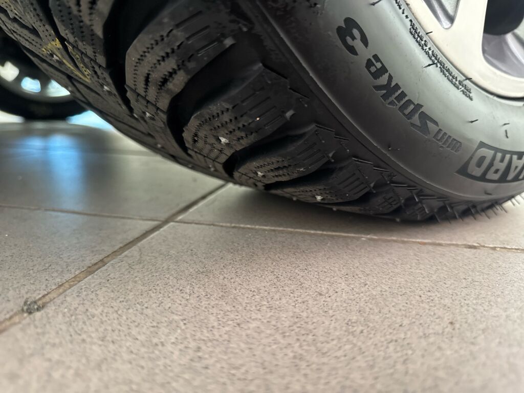 Mercedes-Benz C 2016 Harmaa