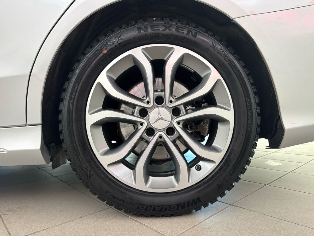Mercedes-Benz C 2016 Harmaa
