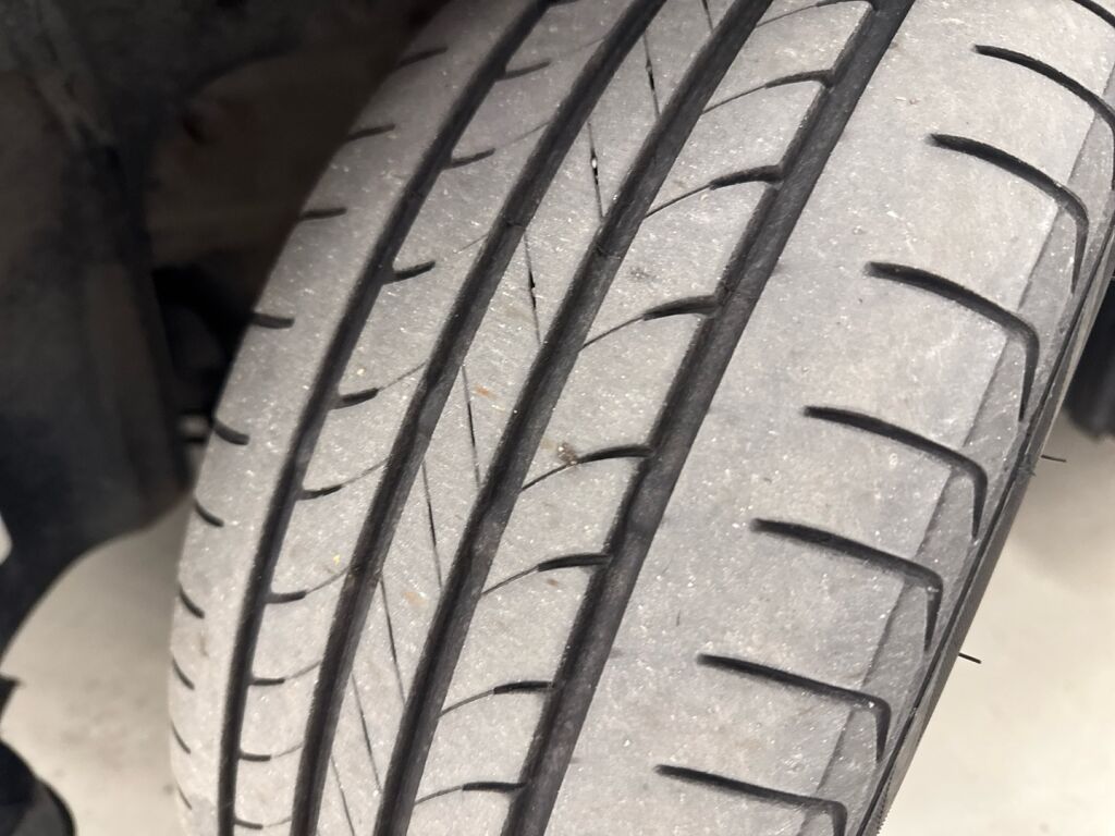 Ford Fiesta 2015 Musta