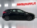 Ford Focus 2017 Musta