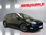 Ford Focus 2017 Musta