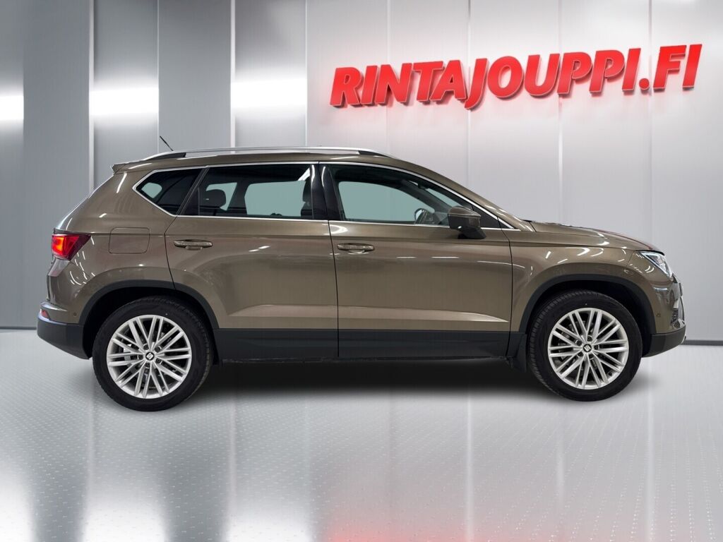 Seat Ateca 2017 Ruskea (beige)