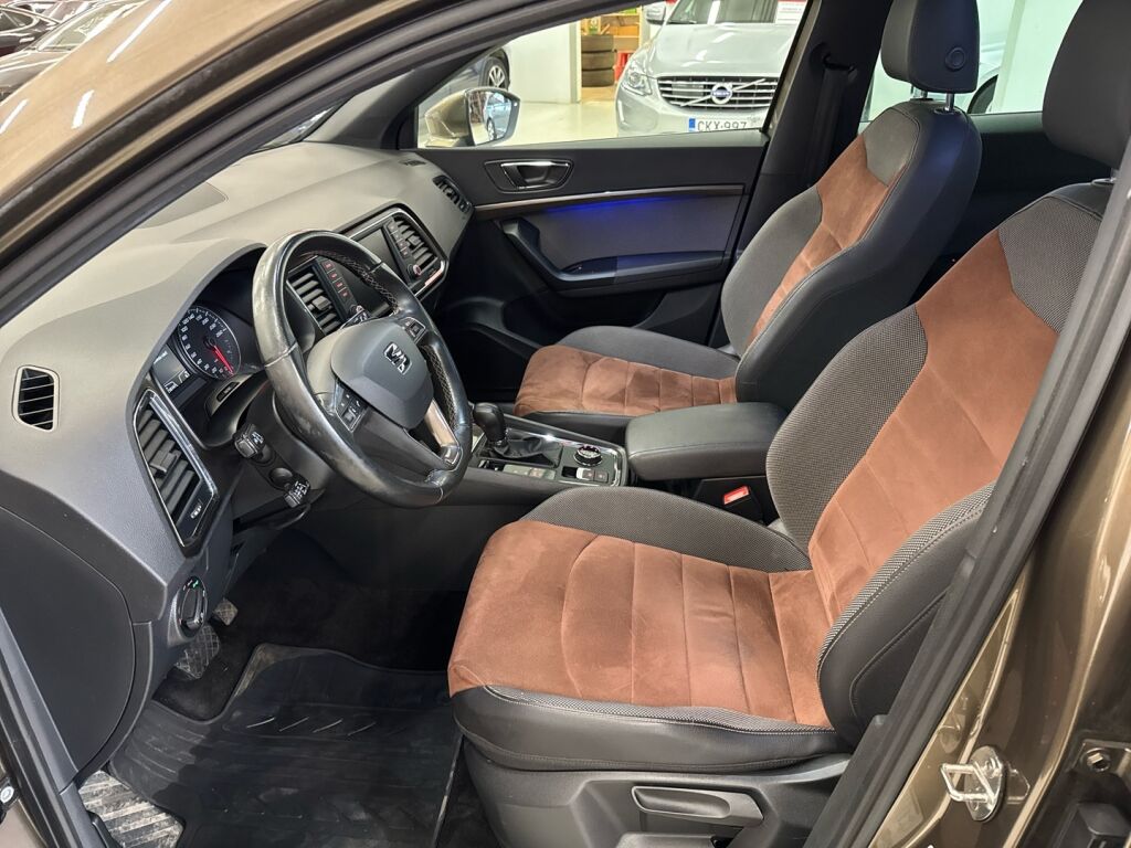 Seat Ateca 2017 Ruskea (beige)