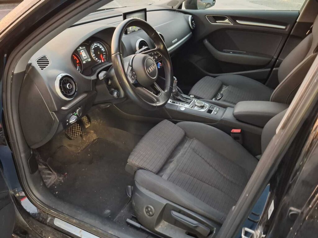Audi A3 2017 Musta