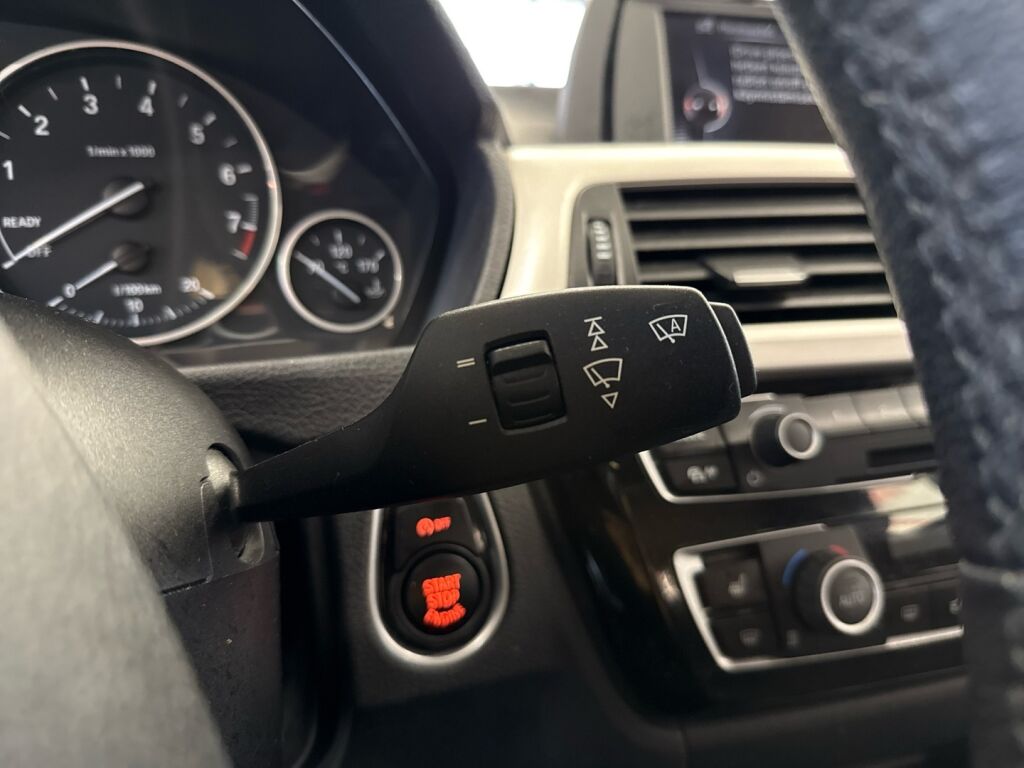 BMW 318 2017 Valkoinen